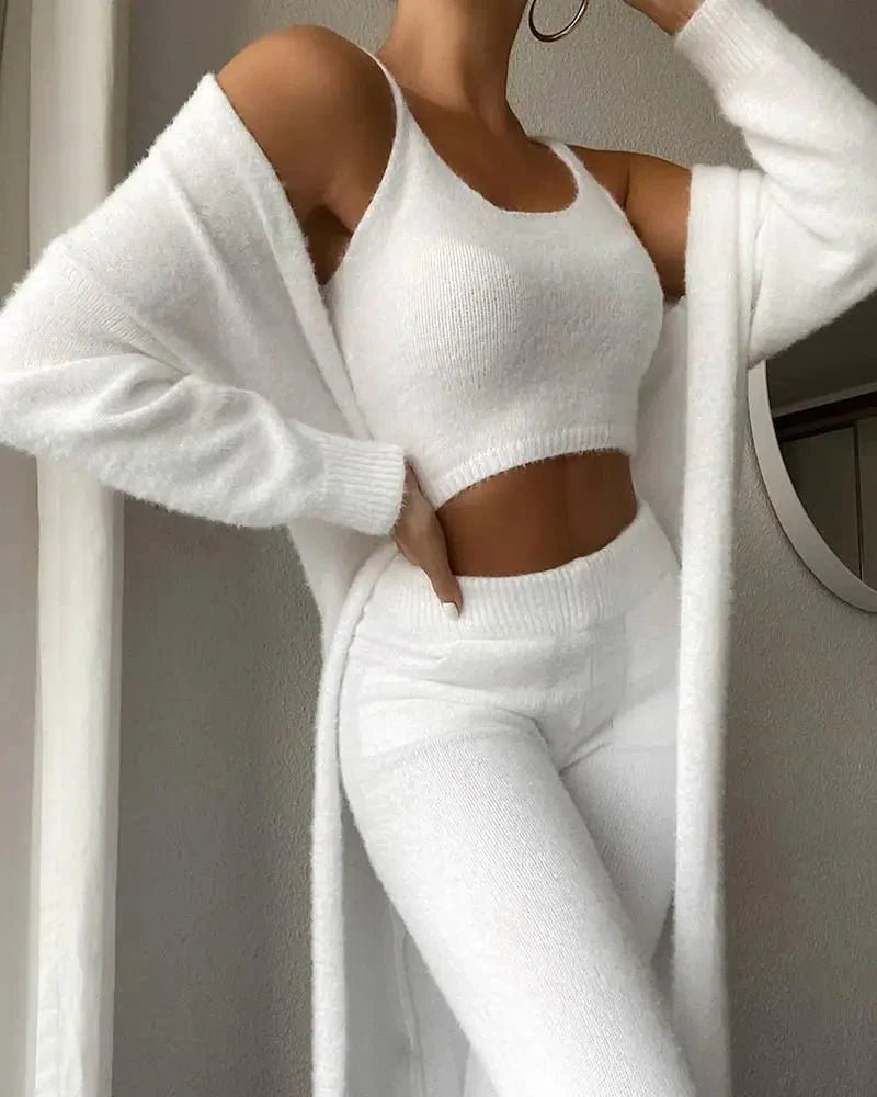 3 - Piece Fuzzy Fleece Loungewear Set - Maison zamor