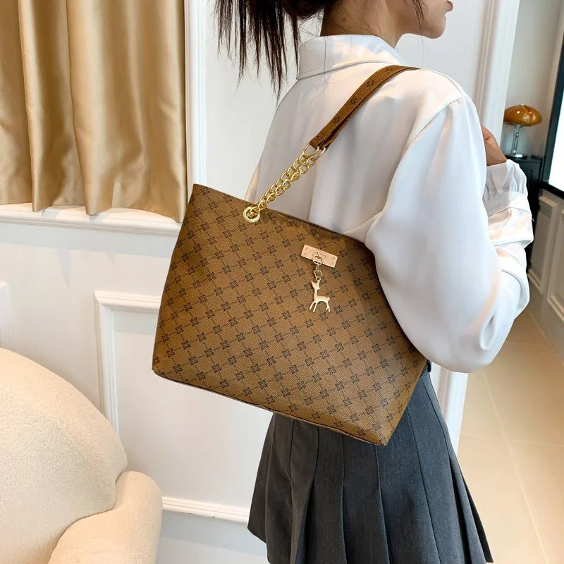 New Presbyopia Handbag Texture Soft Leather Large Capacity Tote Women Bag With Hanging Accessories Shoulder Bag - Maison zamor