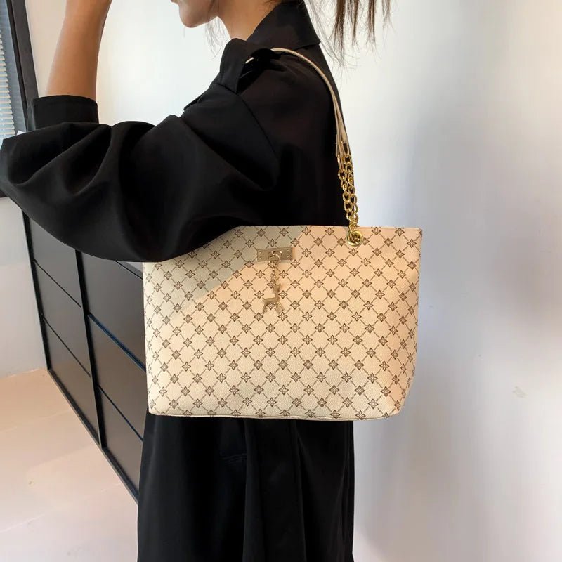 New Presbyopia Handbag Texture Soft Leather Large Capacity Tote Women Bag With Hanging Accessories Shoulder Bag - Maison zamor