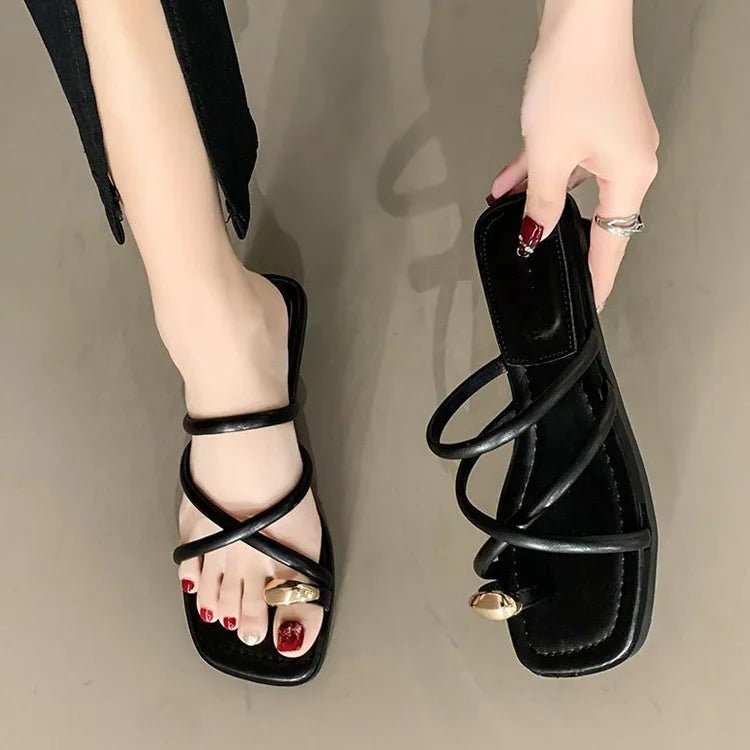 Stylish Women's Cross Strap Slide Sandals Comfortable Lightweight Toe Loop Beach Shoes with Casual Solid Color Design for Summer - Maison zamor